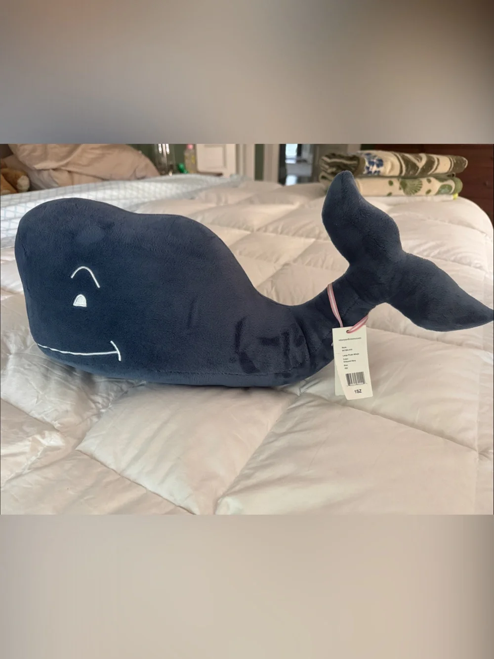 Vineyard Vines NWT Plush Whale Accent Pillow - Navy Blue